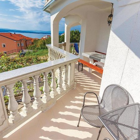 Nice Apartment In Crikvenica With Kitchen Extérieur photo